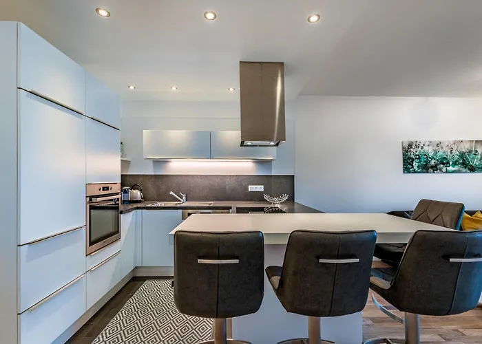 Berg- Und Seeblick Alpe Maritima -top 10 By Interhome * Annenheim