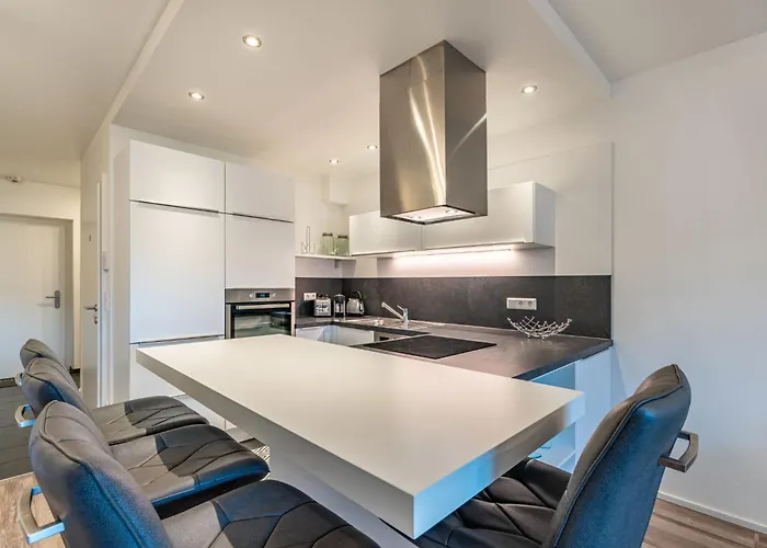 Daire Berg- Und Seeblick Alpe Maritima -top 10 By Interhome